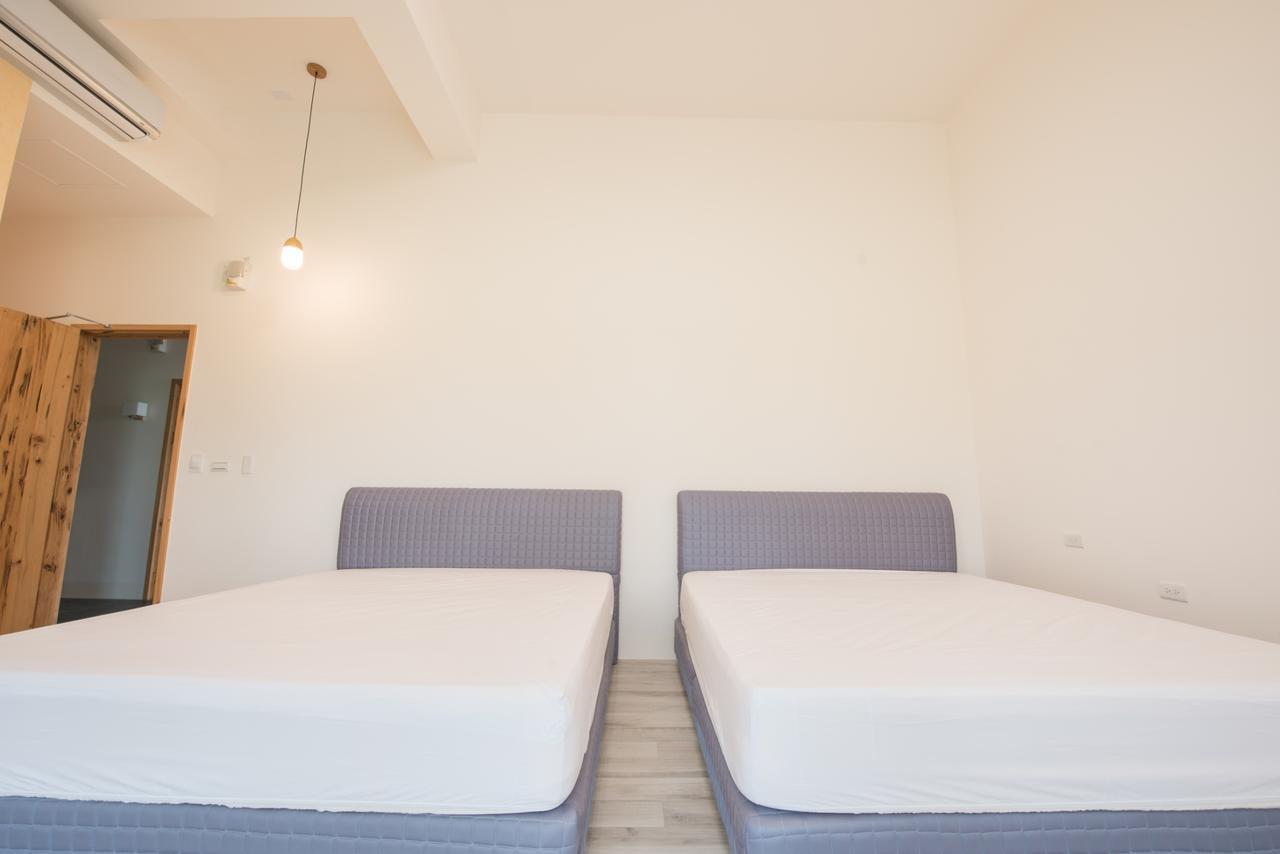 Here Homestay Zhongpu Buitenkant foto
